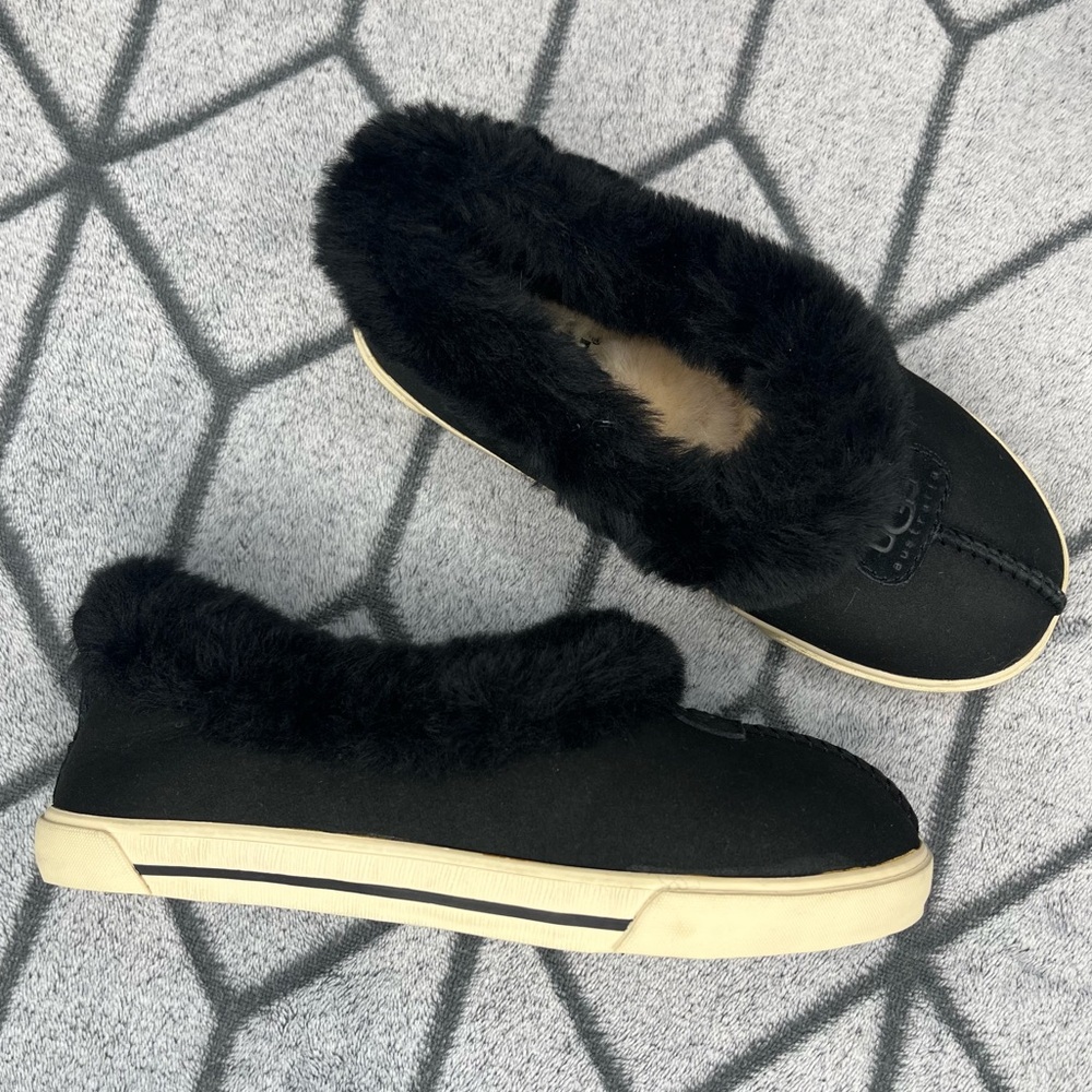 UGG Australia Rylan Sneaker Slipper Ballerina Flat Suede Genuine Lamb Fur NWT